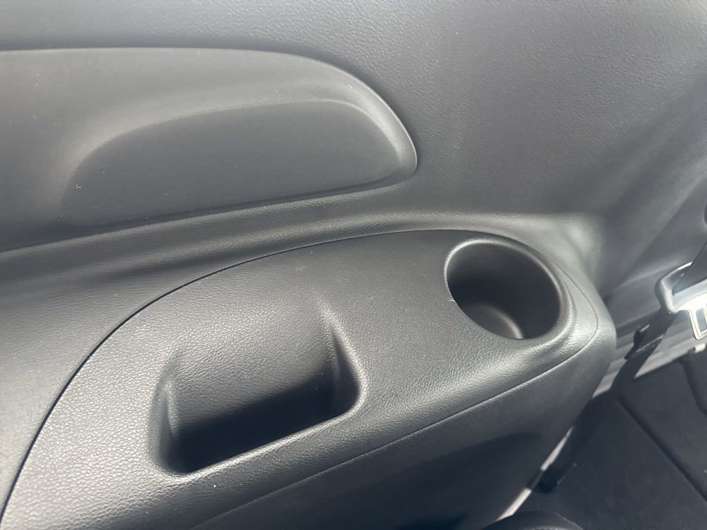 New 2026 Chrysler Pacifica Select image 40