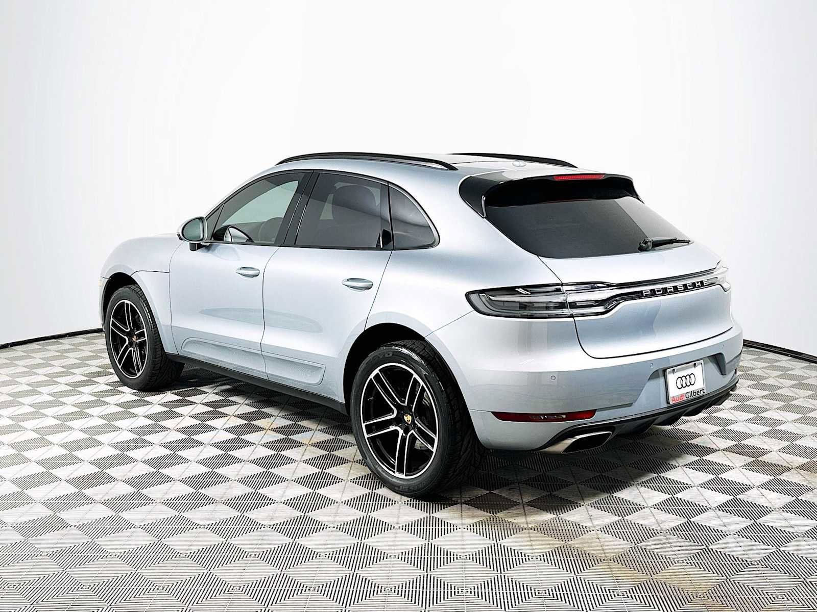 Used 2021 Porsche Macan AWD/4WD image 5