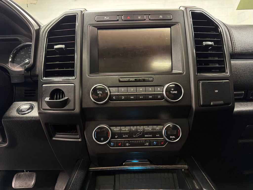 Certified 2020 Ford Expedition Limited w/ Equipment Group 301A image 23