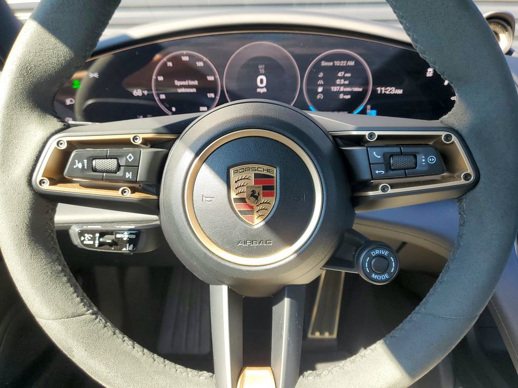 Certified 2025 Porsche Taycan 4S AWD/4WD image 9