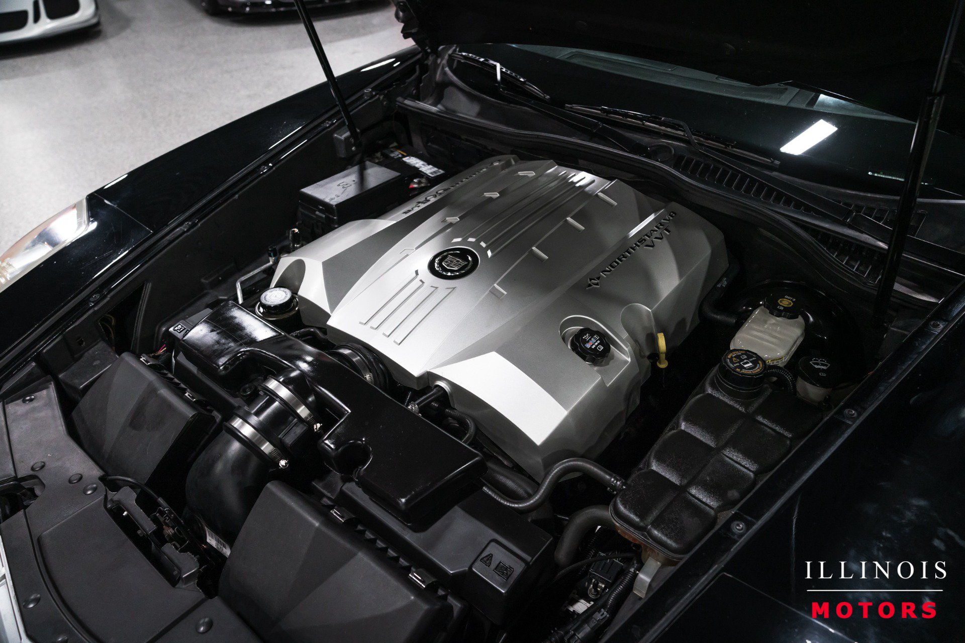 Used 2006 Cadillac XLR RWD image 27