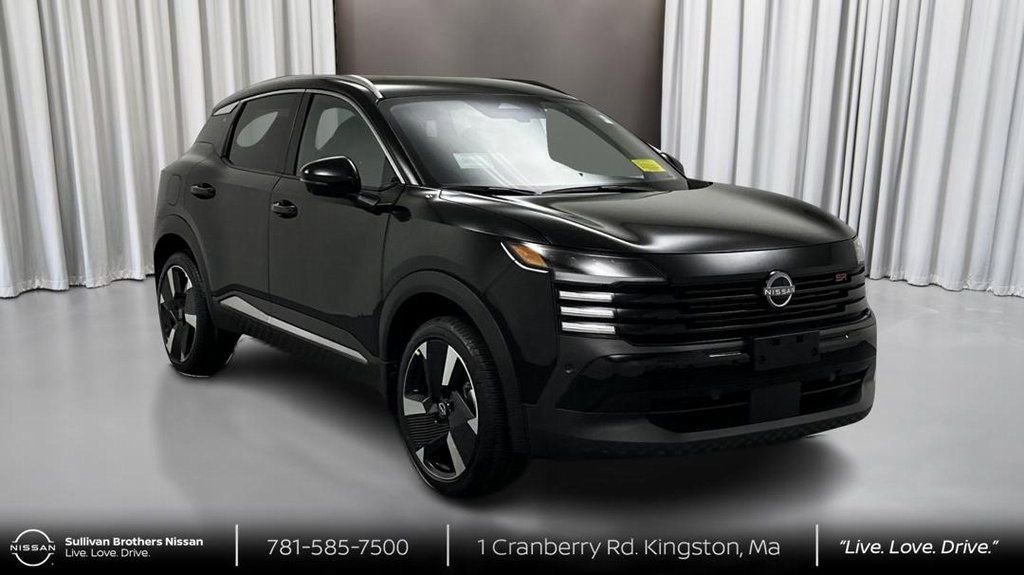New 2025 Nissan Kicks SR w/ SR Premium Package image 8