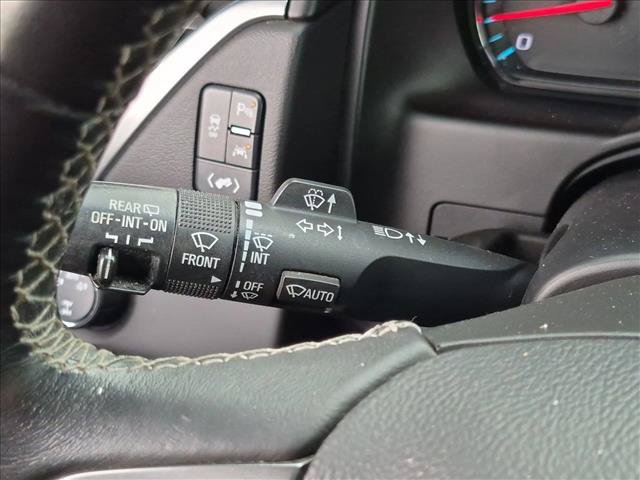 Used 2016 Chevrolet Suburban LT AWD/4WD image 16