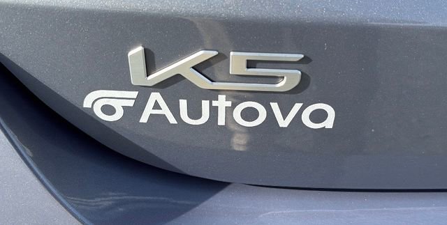 Used 2023 Kia K5 LXS image 29