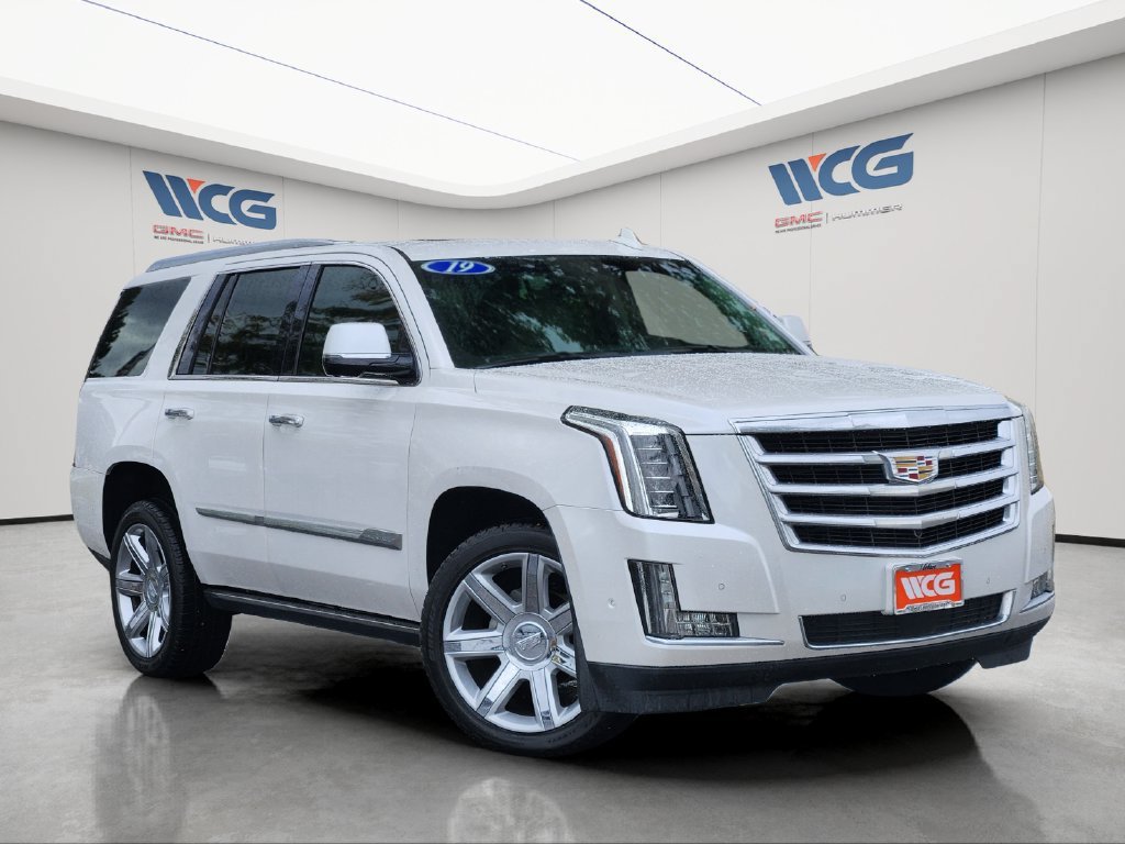 Used 2019 Cadillac Escalade Premium Luxury AWD/4WD image 2
