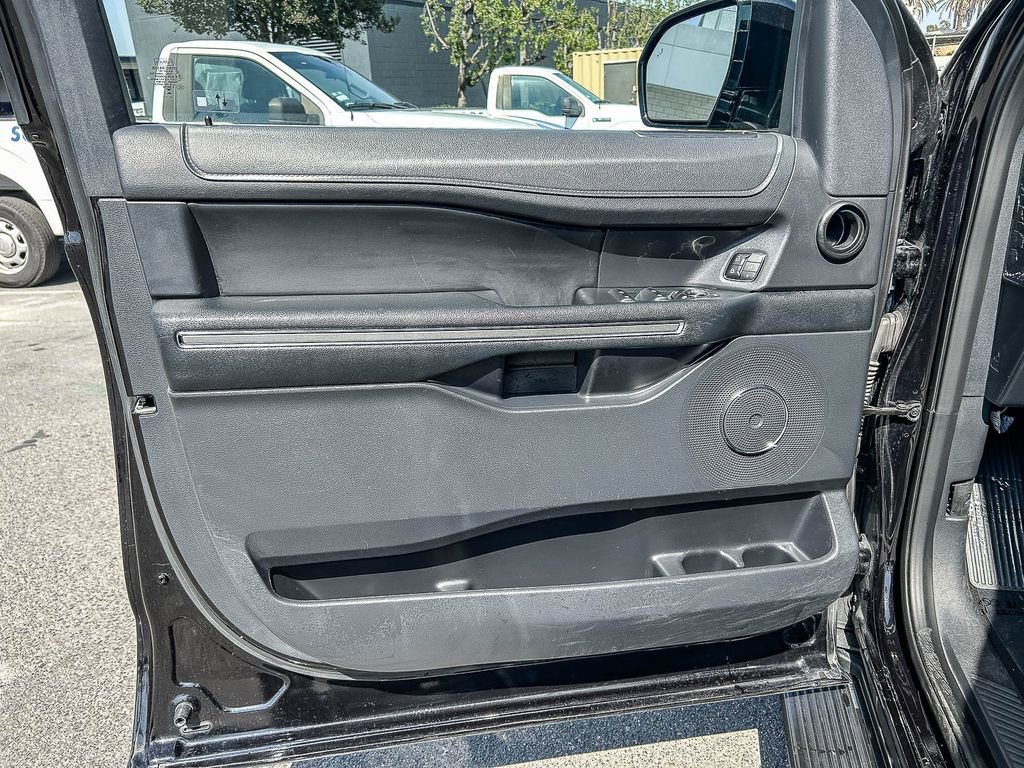 Used 2024 Ford Expedition Max XLT RWD image 27