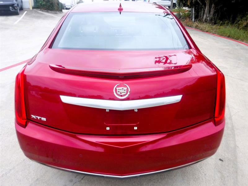 Used 2013 Cadillac XTS image 16