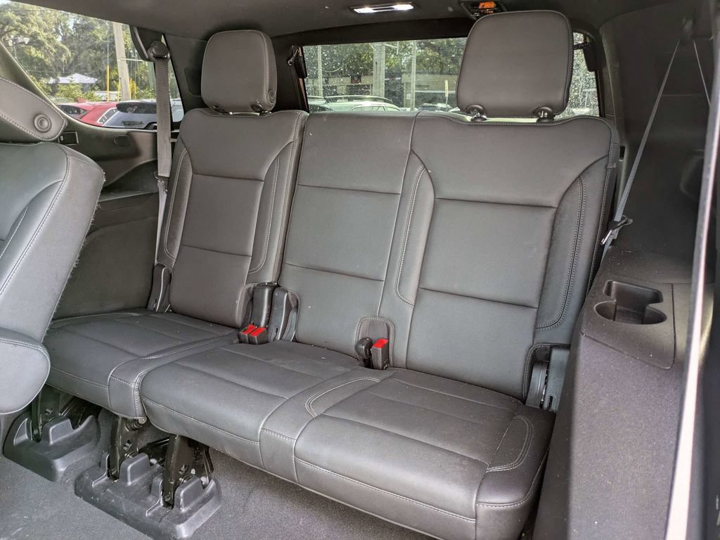 Used 2022 Chevrolet Tahoe Z71 w/ Z71 Off-Road Package AWD/4WD image 15