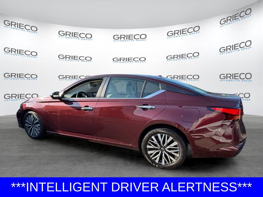 Certified 2024 Nissan Altima 2.5 SV FWD image 5