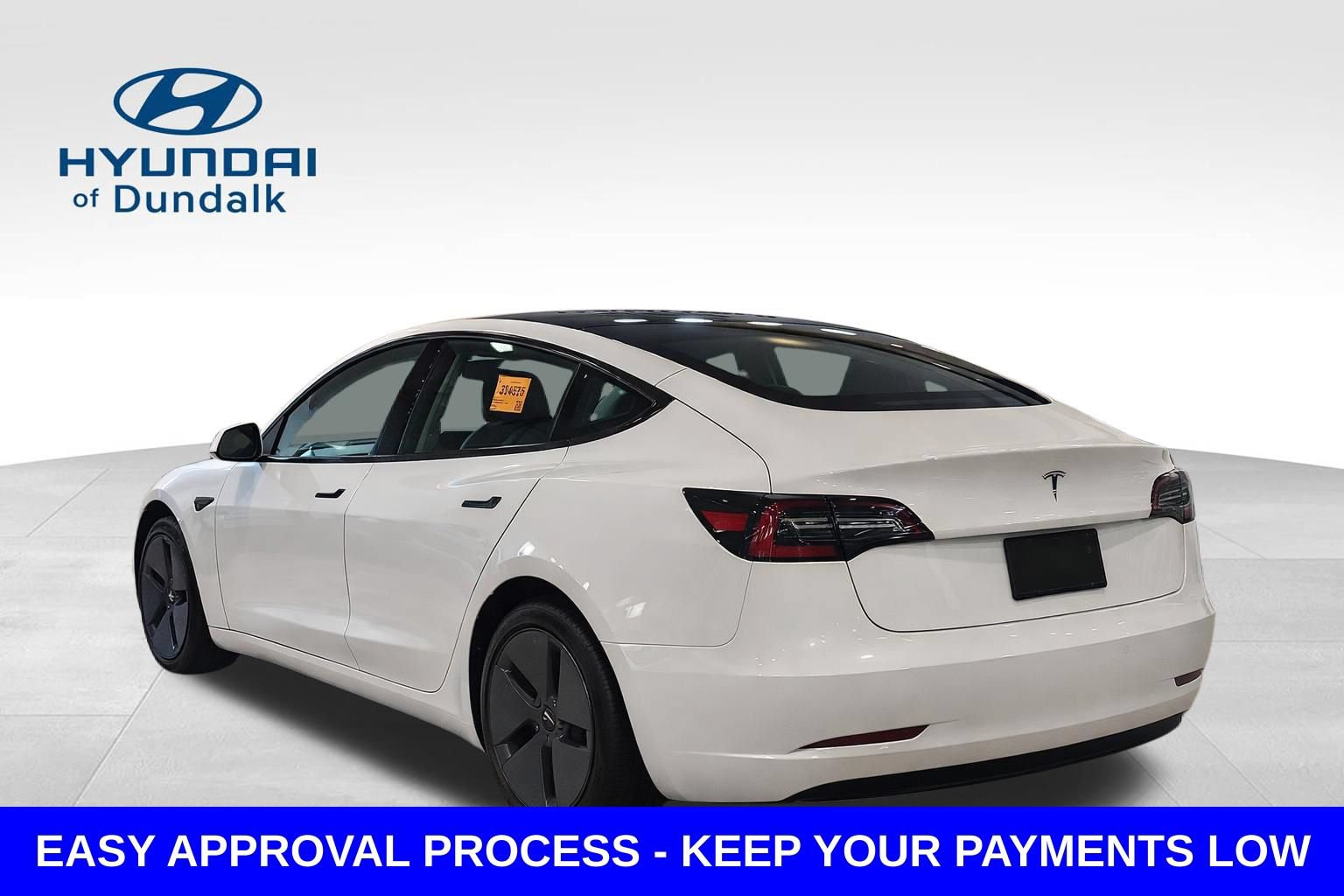 Used 2023 Tesla Model 3 Standard Range RWD image 5