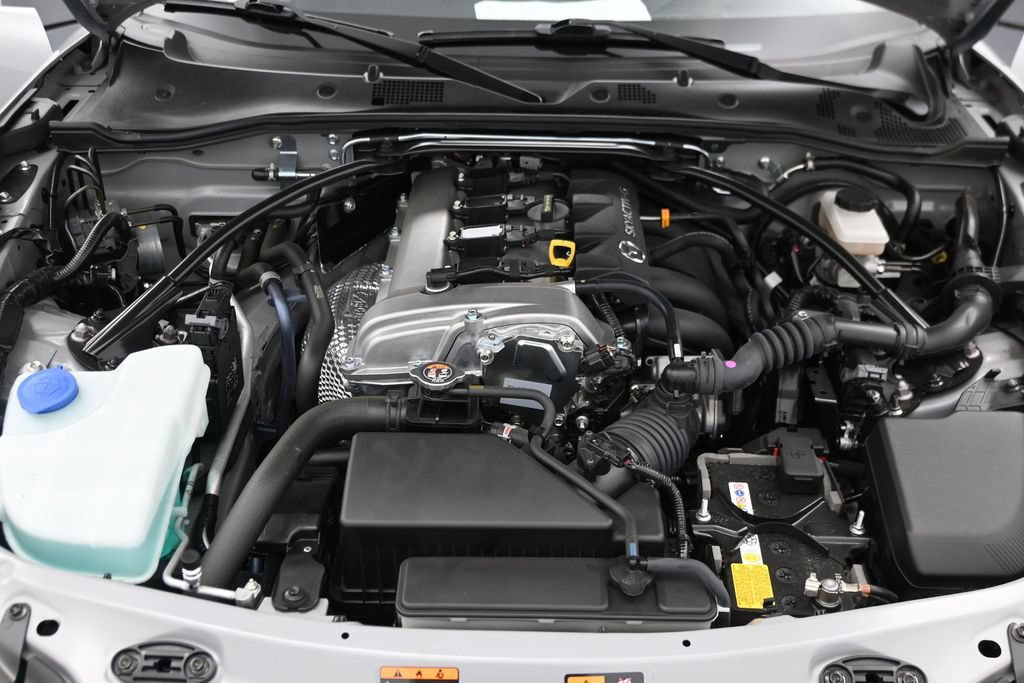 Used 2025 MAZDA MX-5 Miata Club RWD image 16
