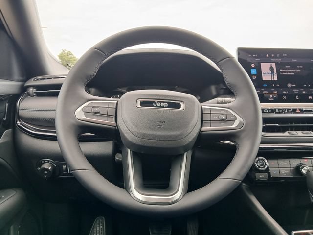 New 2026 Jeep Compass Latitude AWD/4WD image 23
