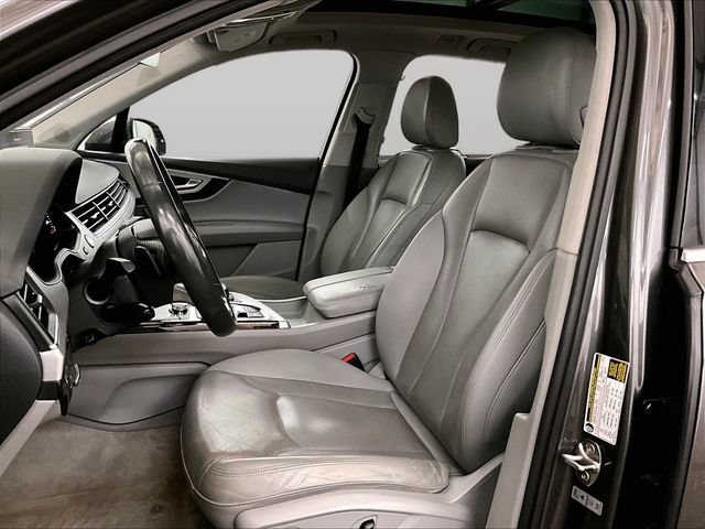 Used 2019 Audi Q7 2.0T Premium Plus w/ Premium Plus Package AWD/4WD image 25