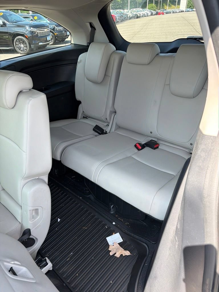 Used 2025 Honda Odyssey EX-L image 13