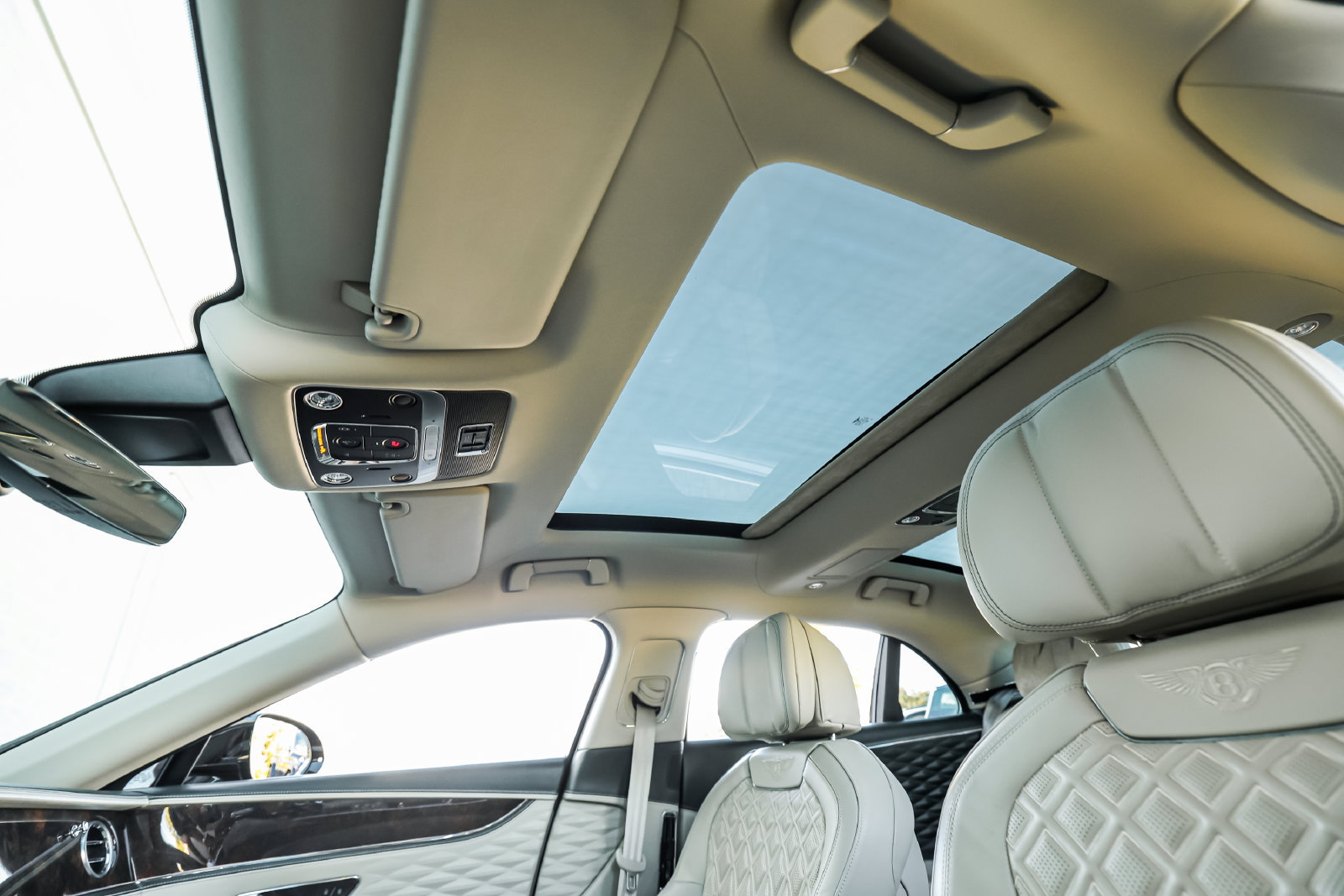 Certified 2020 Bentley Flying Spur W12 AWD/4WD image 27