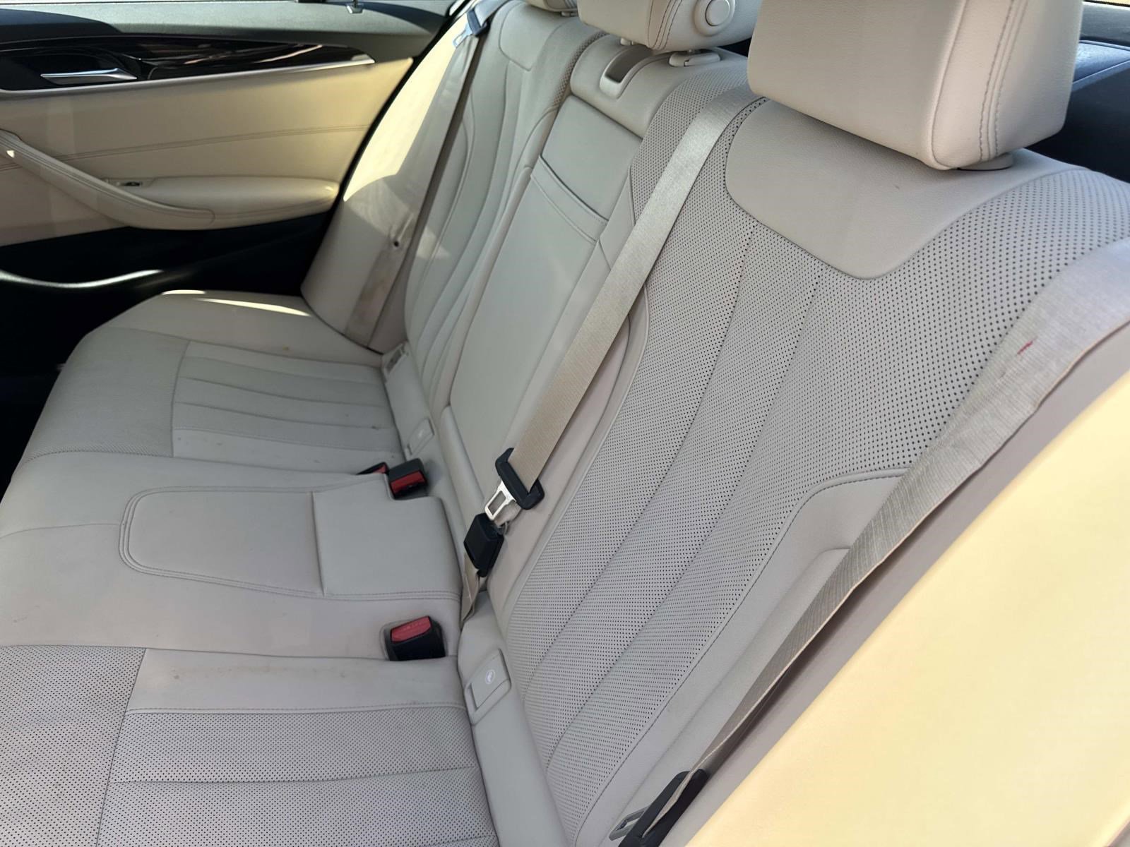 Used 2021 BMW 530i xDrive w/ Convenience Package AWD/4WD image 13
