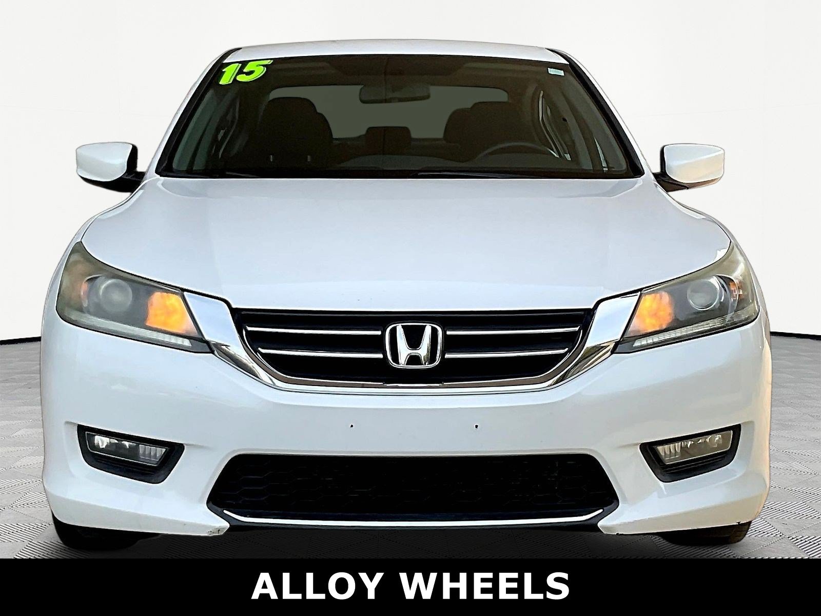 Used 2015 Honda Accord Sport image 2