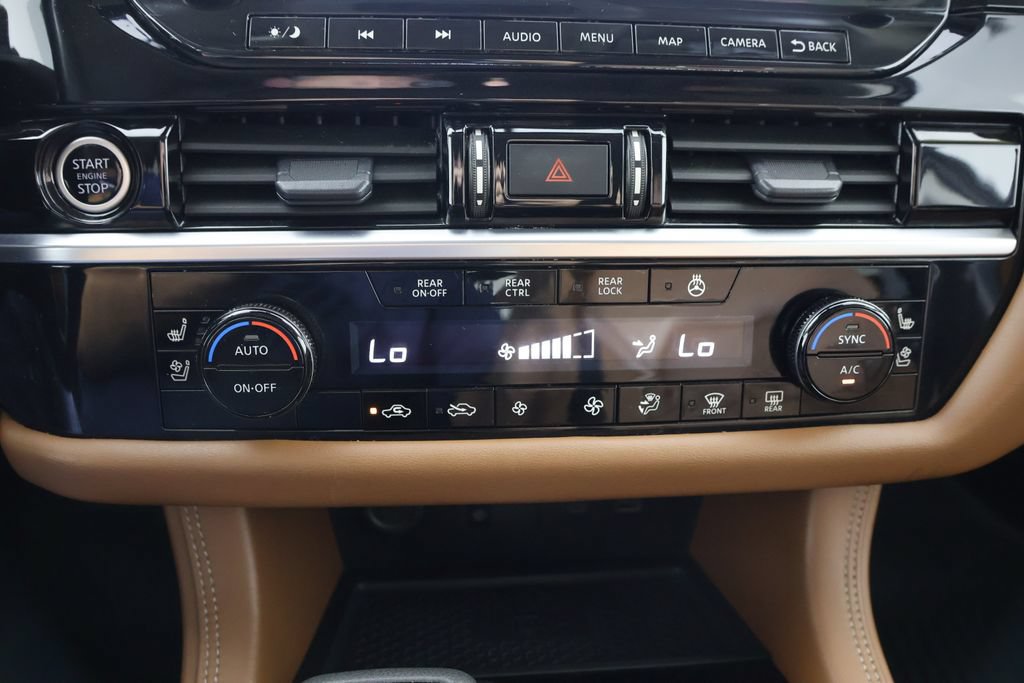 Used 2024 Nissan Pathfinder Platinum AWD/4WD image 15