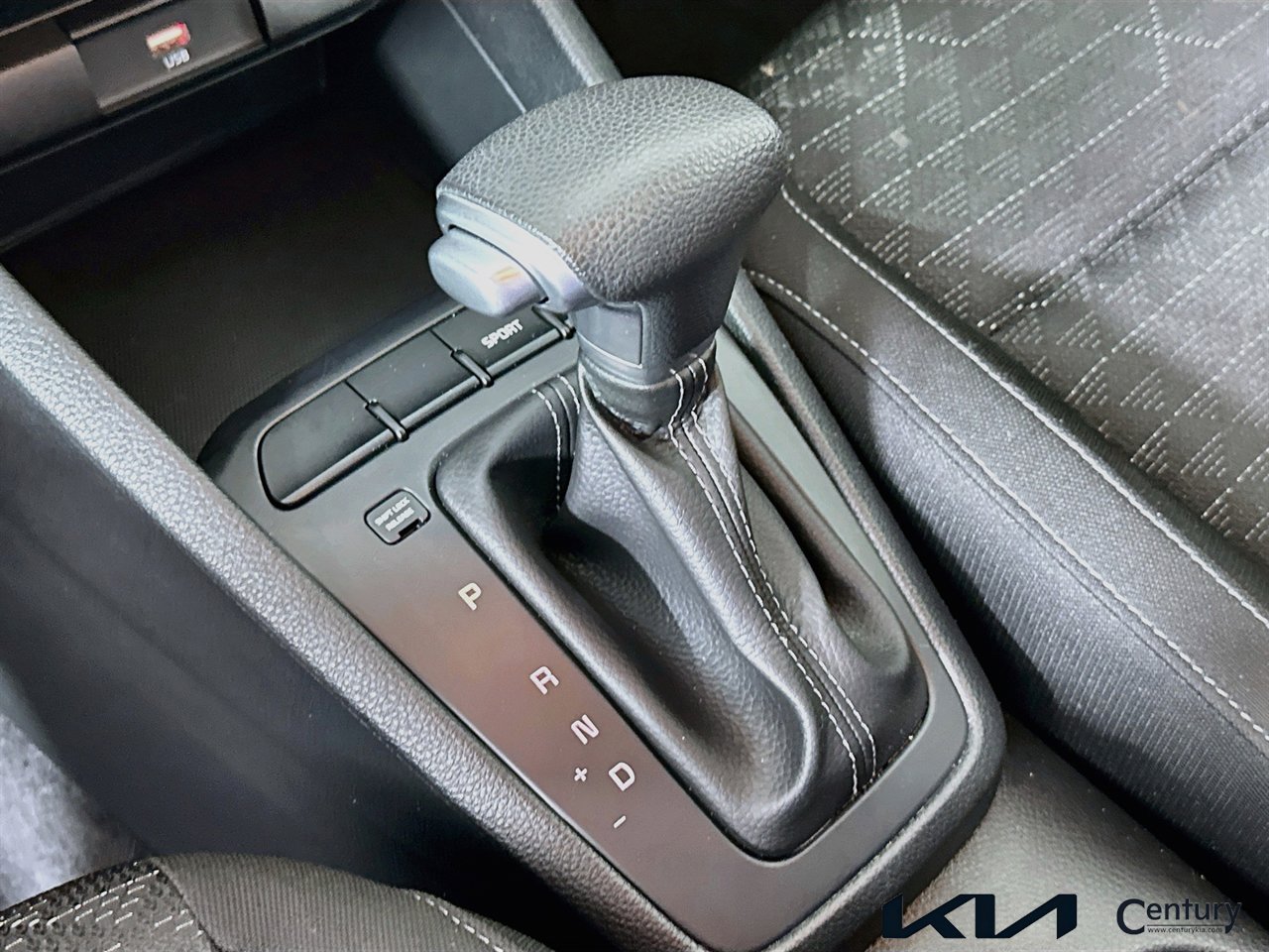 Certified 2021 Kia Rio S w/ Technology Package FWD image 16