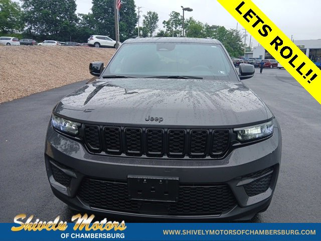 Certified 2023 Jeep Grand Cherokee Altitude image 8