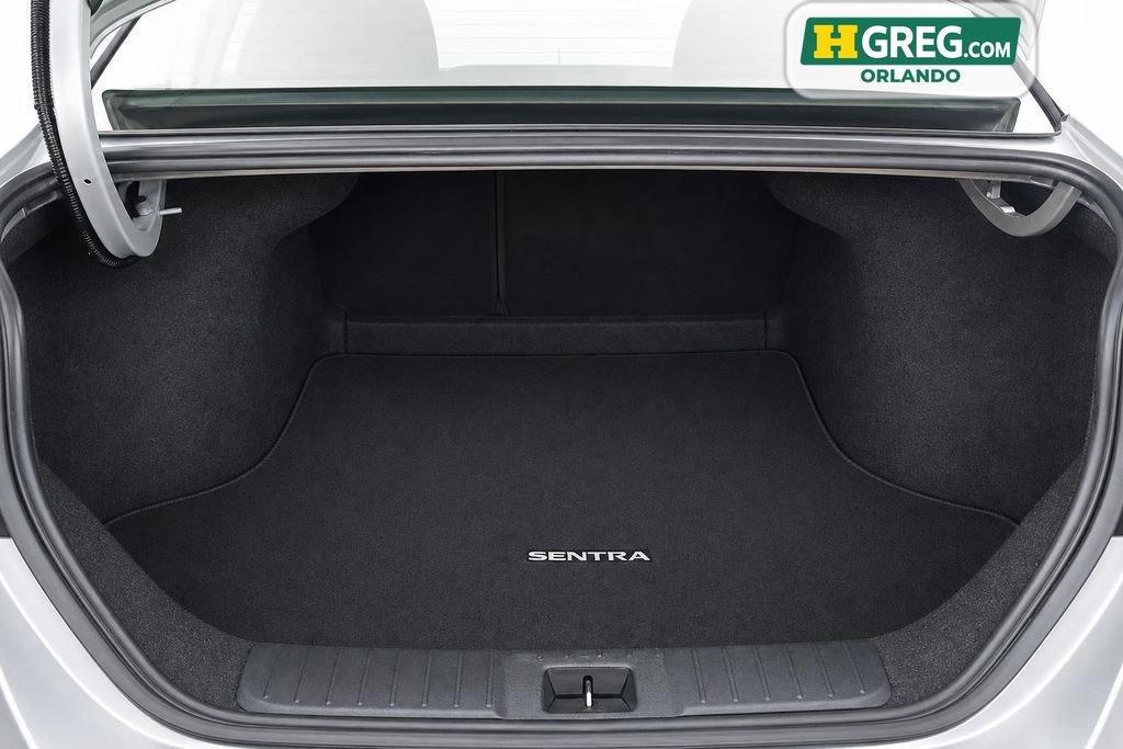Used 2022 Nissan Sentra SV FWD image 16