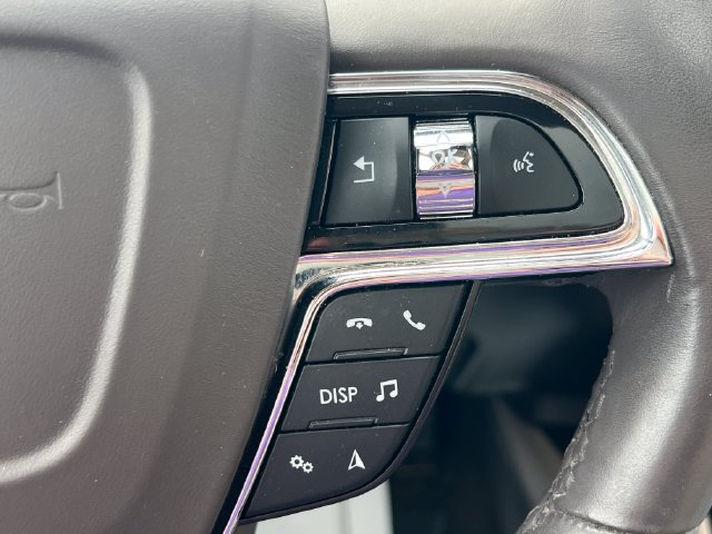 Used 2022 Lincoln Nautilus Reserve AWD/4WD image 25