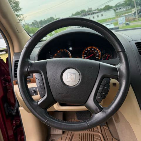 Used 2008 Saturn Outlook XR w/ Premium Trim Package FWD image 18