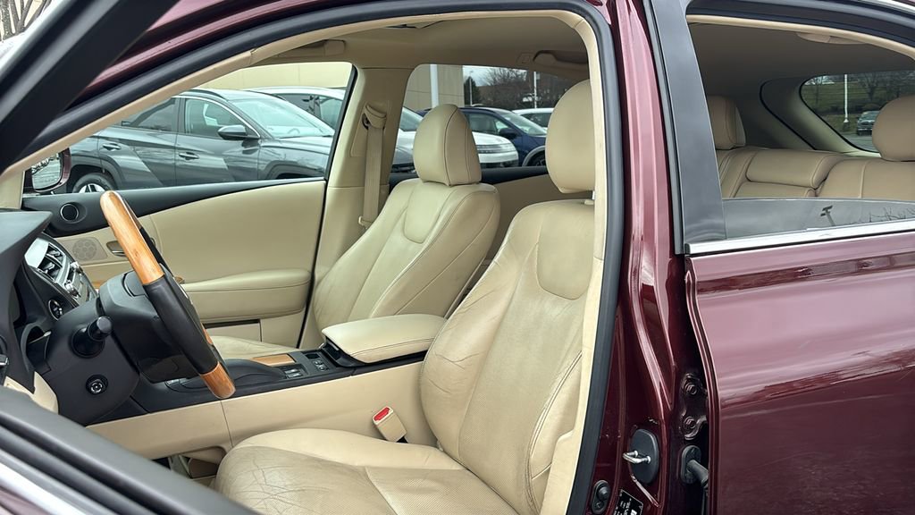 Used 2015 Lexus RX 450h AWD image 10