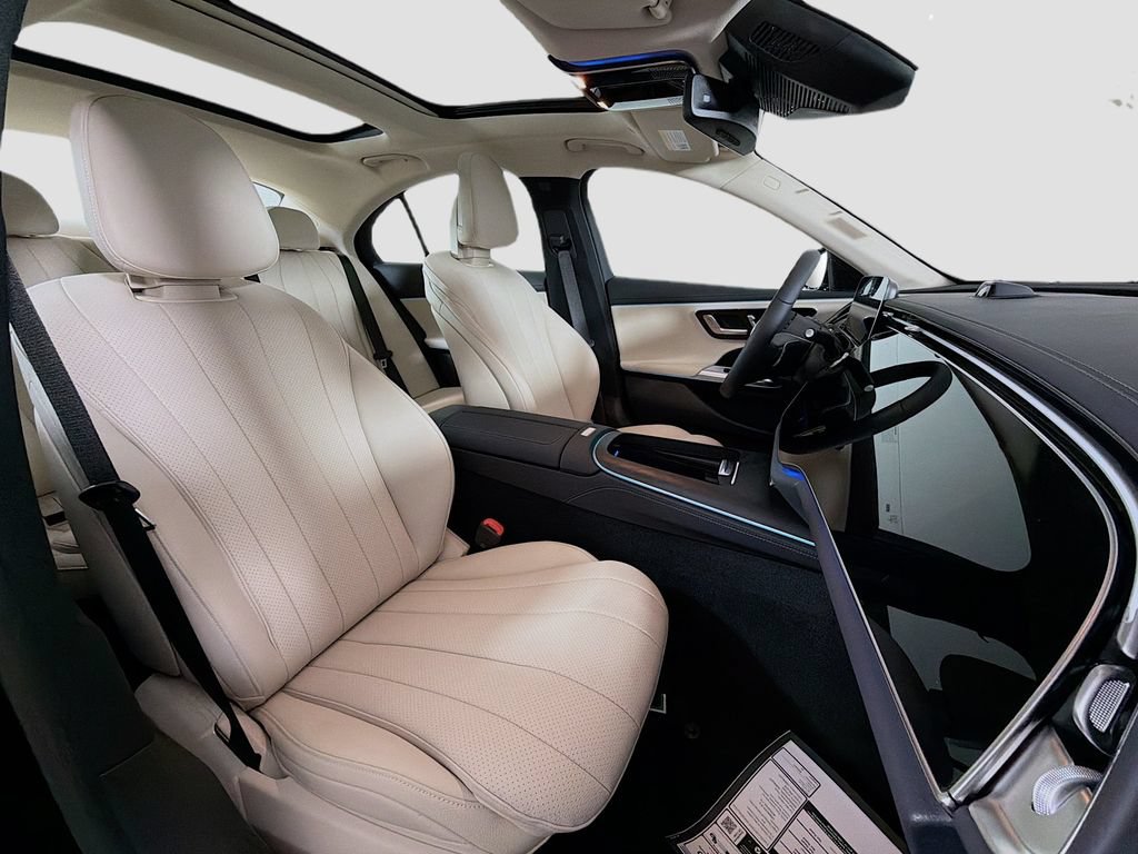 New 2026 Mercedes-Benz E 350 4MATIC Sedan image 31