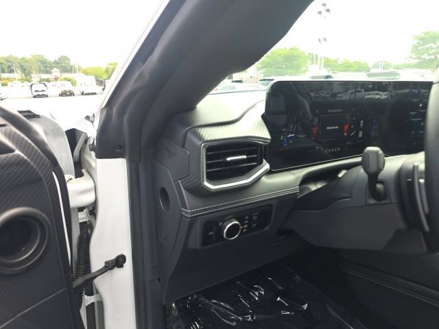 Used 2024 Ford Mustang GT Premium RWD image 16