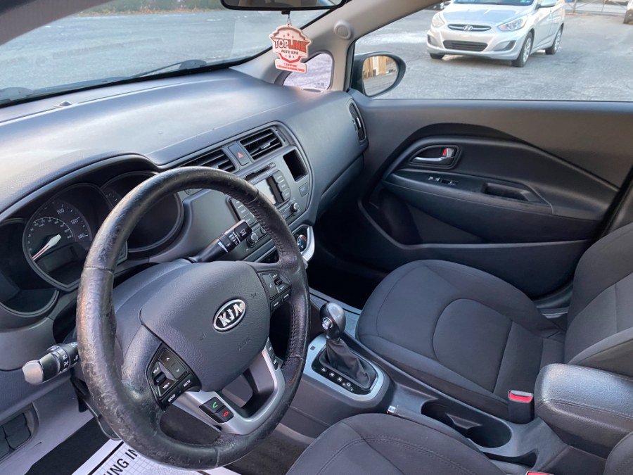 Used 2013 Kia Rio EX w/ Convenience Pkg image 16