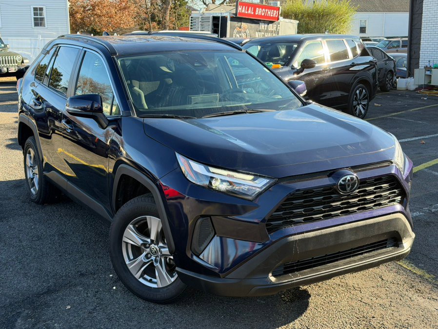 Used 2024 Toyota RAV4 XLE image 6