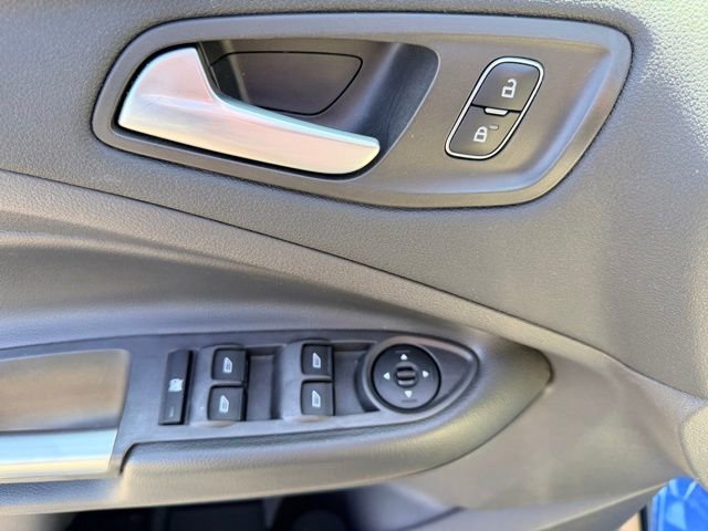 Used 2018 Ford Escape SEL w/ SEL Sport Appearance Package image 16