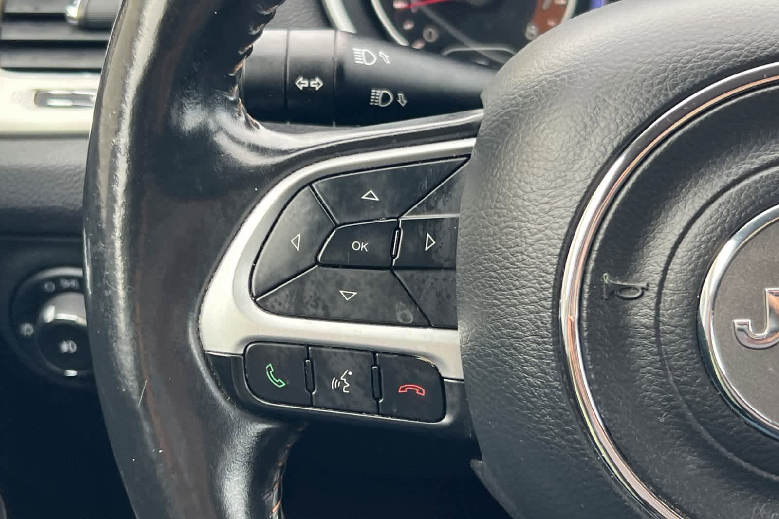 Used 2018 Jeep Compass Latitude w/ Popular Equipment Group image 26