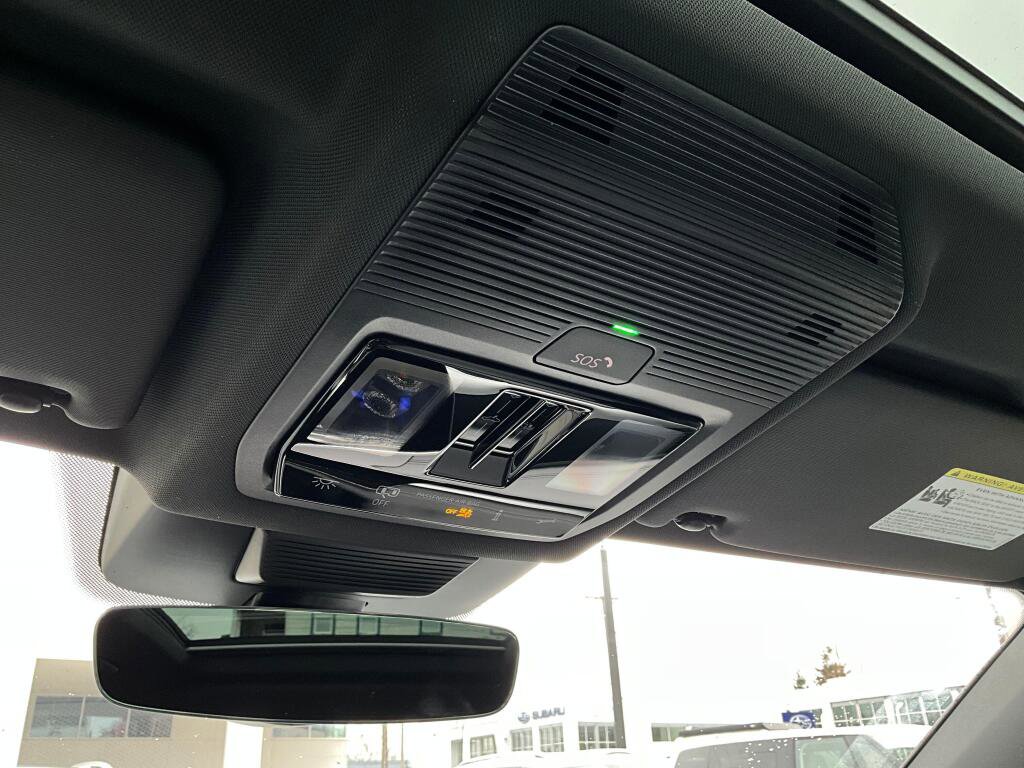 New 2026 Volkswagen Tiguan SE R-Line image 16