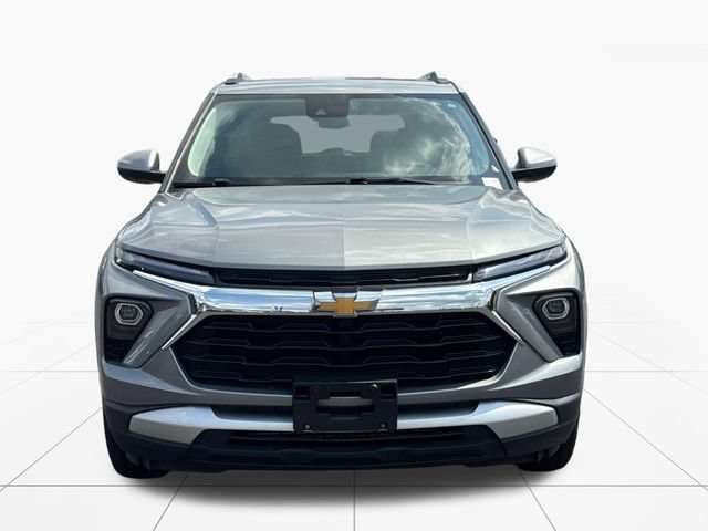 Used 2025 Chevrolet TrailBlazer LT AWD/4WD image 9