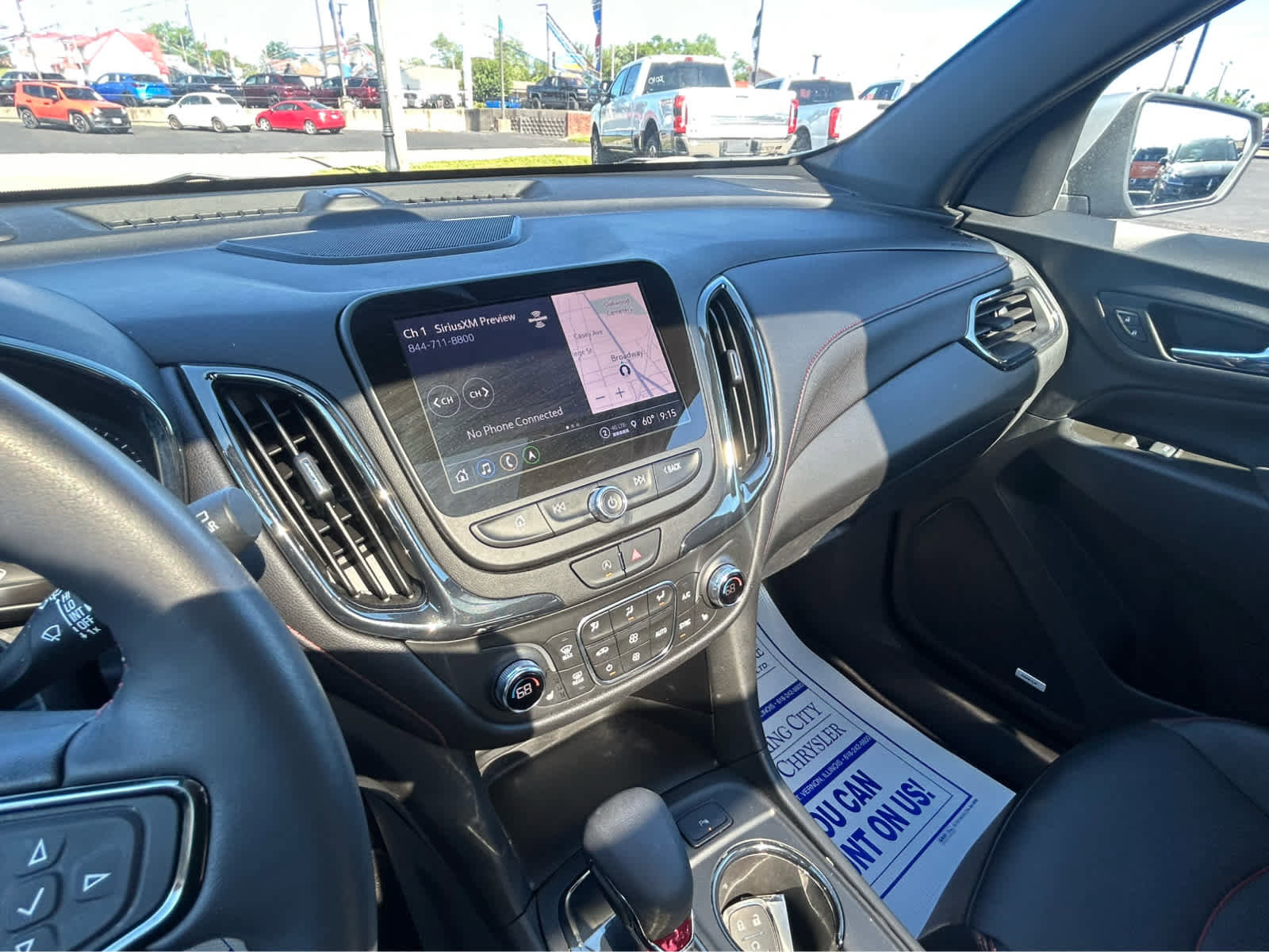 Used 2022 Chevrolet Equinox RS w/ RS Leather Package FWD image 29
