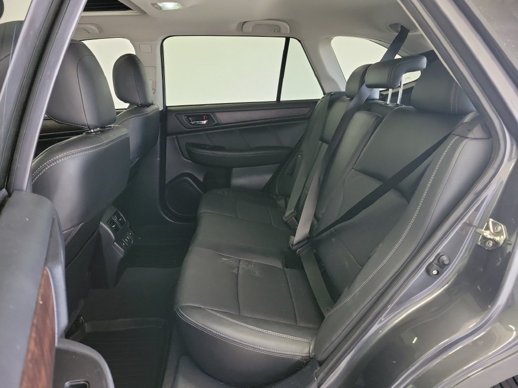 Used 2019 Subaru Outback 2.5i Limited w/ Popular Package #2 AWD/4WD image 19
