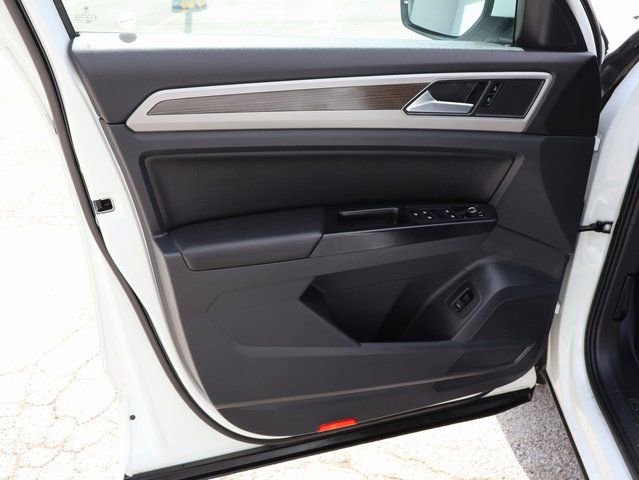 Used 2019 Volkswagen Atlas SEL R-Line image 26