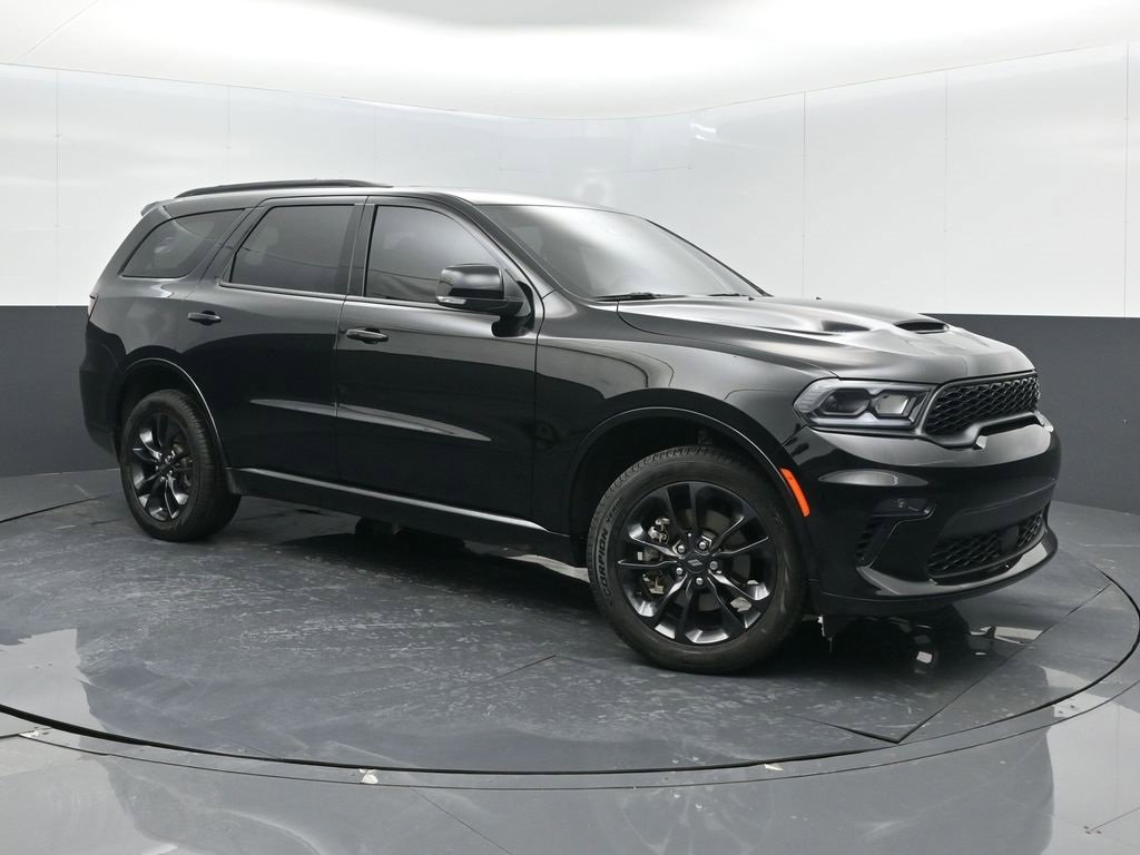 Certified 2022 Dodge Durango GT image 1