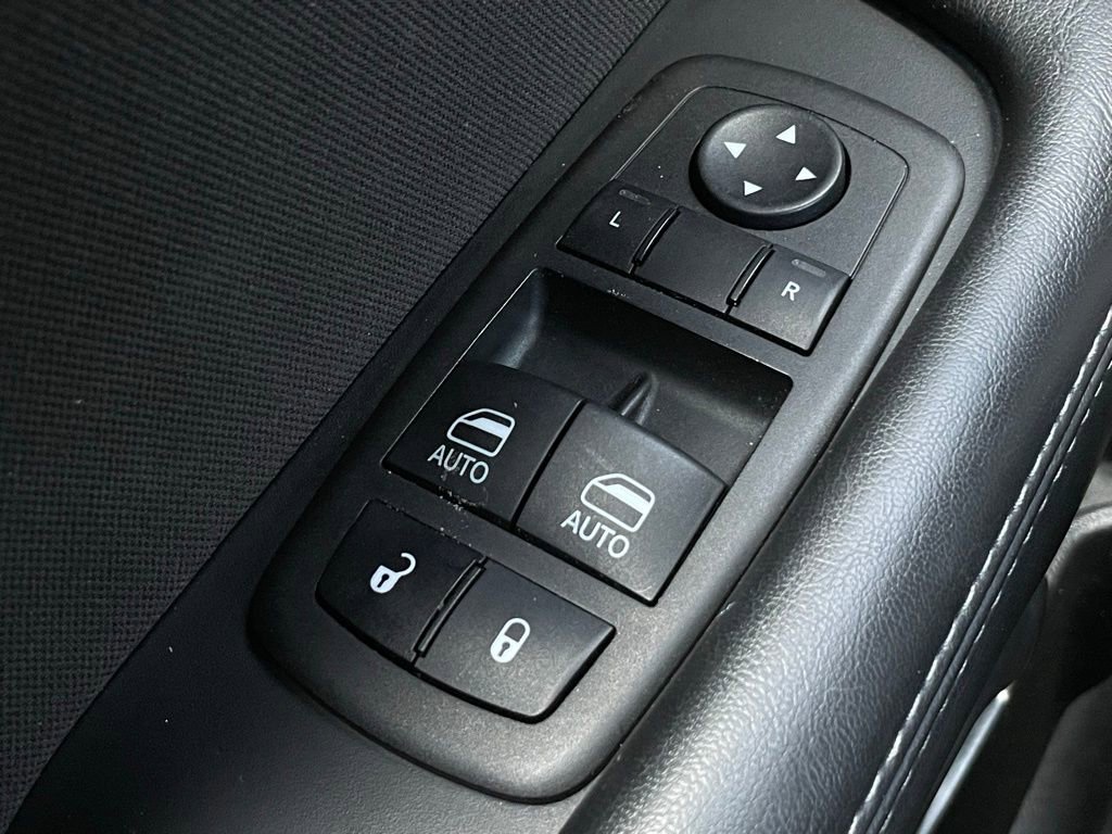 Used 2023 Dodge Challenger GT image 11