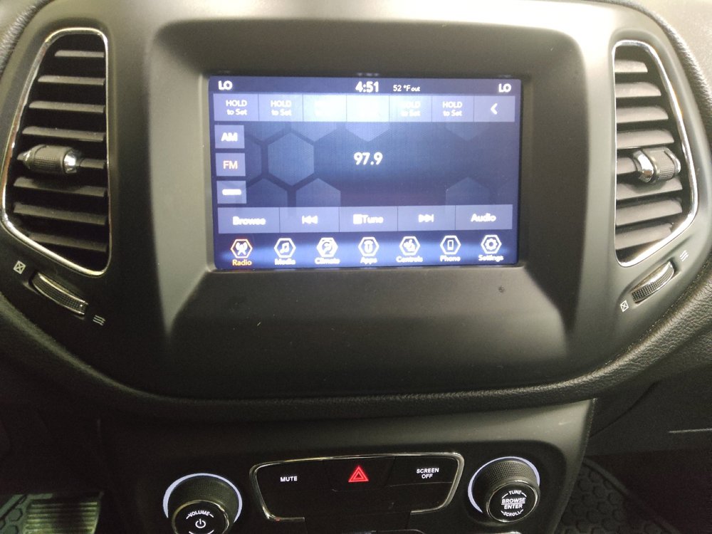 Used 2020 Jeep Compass Latitude w/ Popular Equipment Group image 25
