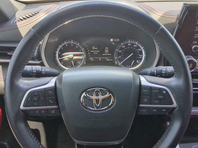 Used 2022 Toyota Highlander XSE image 34