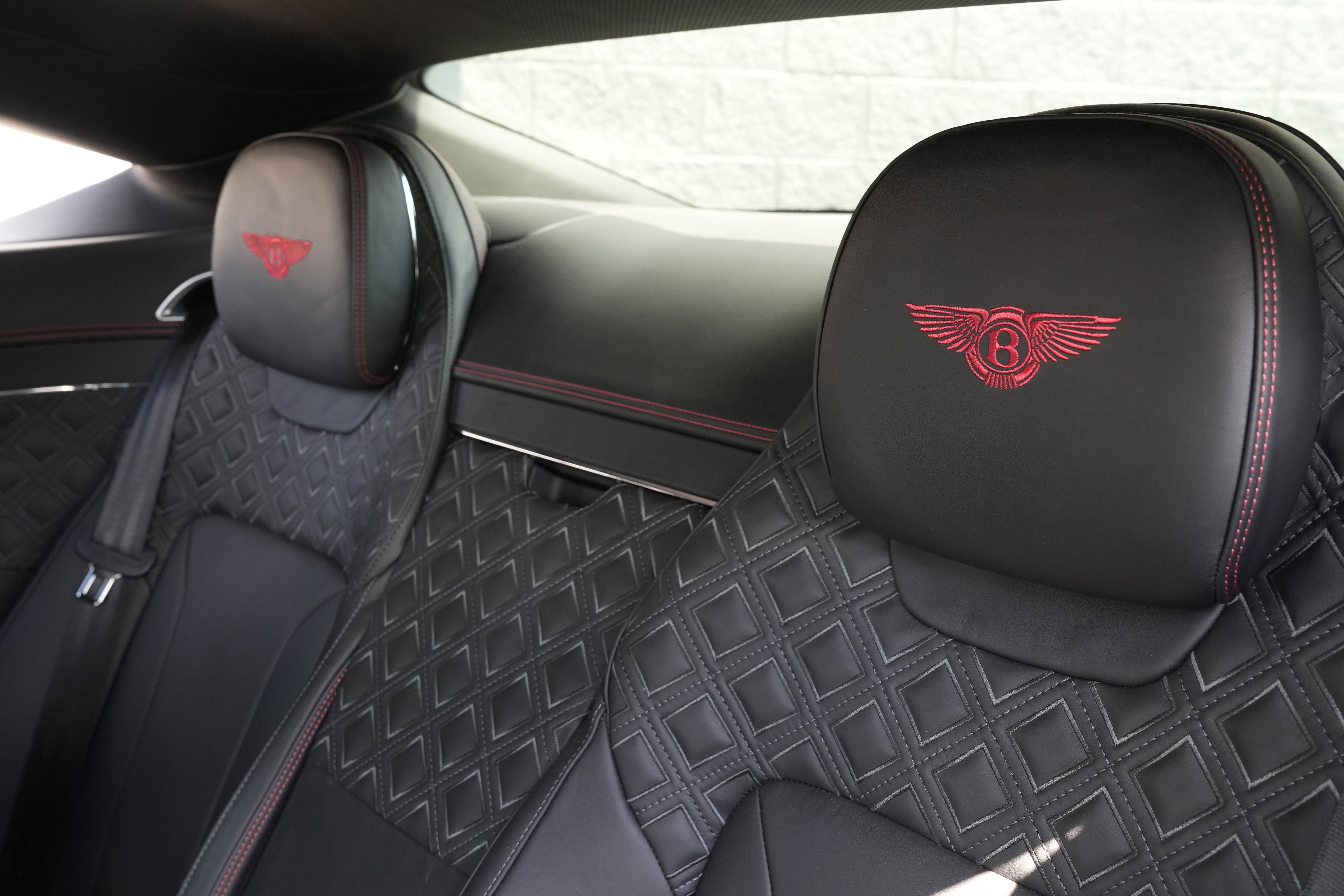 Used 2020 Bentley Continental GT image 26