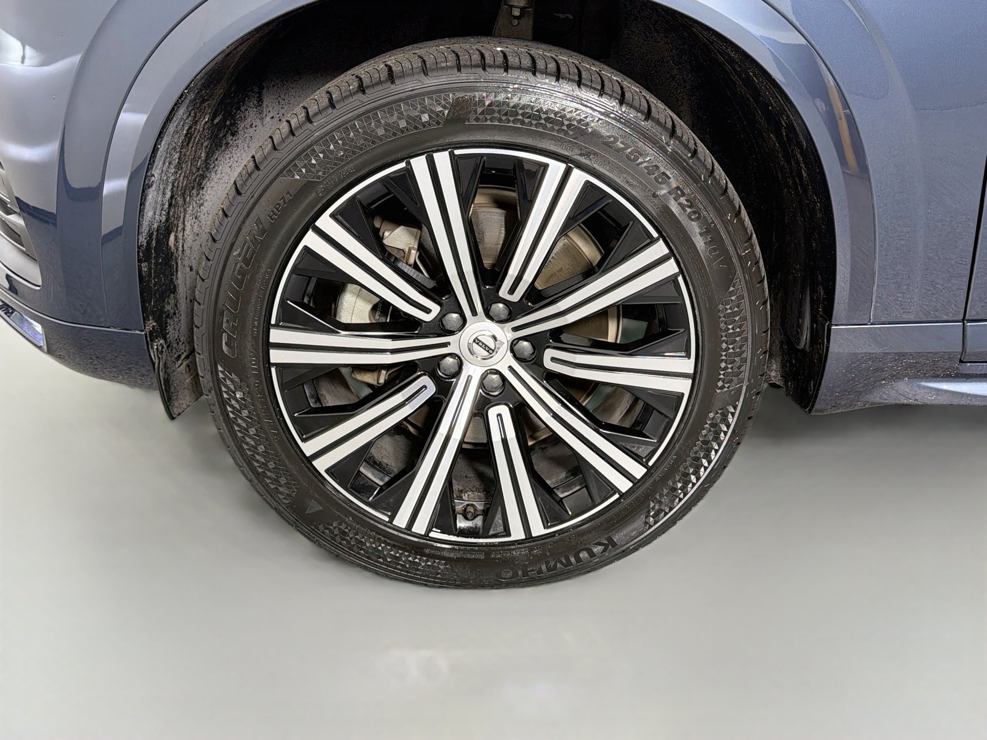 Certified 2023 Volvo XC90 B6 Core w/ Protection Package AWD/4WD image 34