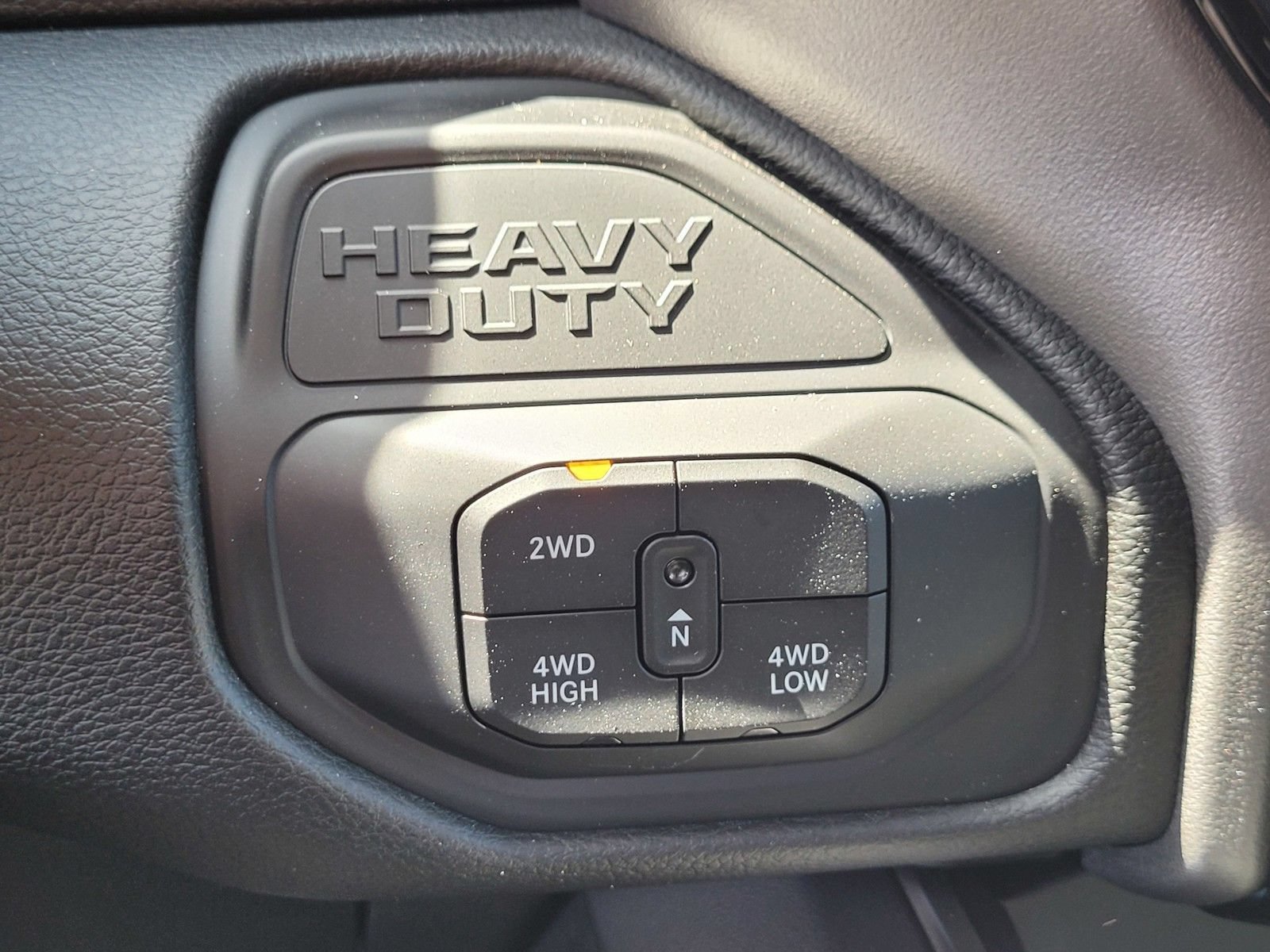 New 2026 RAM 2500 Laramie AWD/4WD image 20