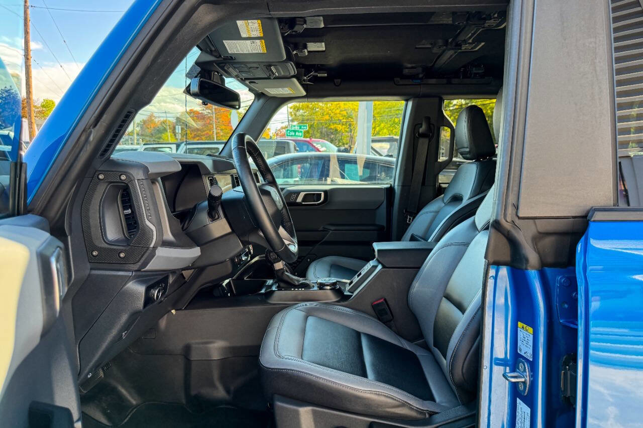 Used 2024 Ford Bronco Big Bend image 23