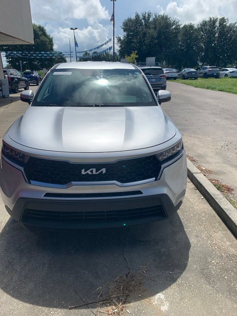 Used 2022 Kia Sorento LX