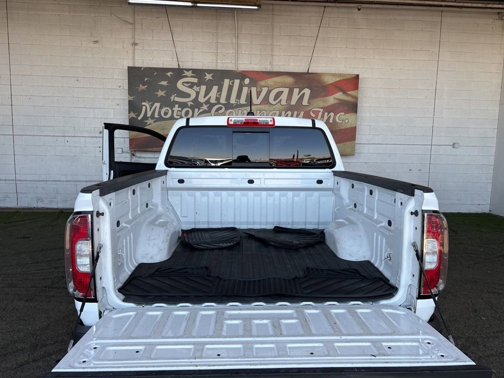Used 2017 GMC Canyon SLT w/ Driver Alert Package AWD/4WD image 21