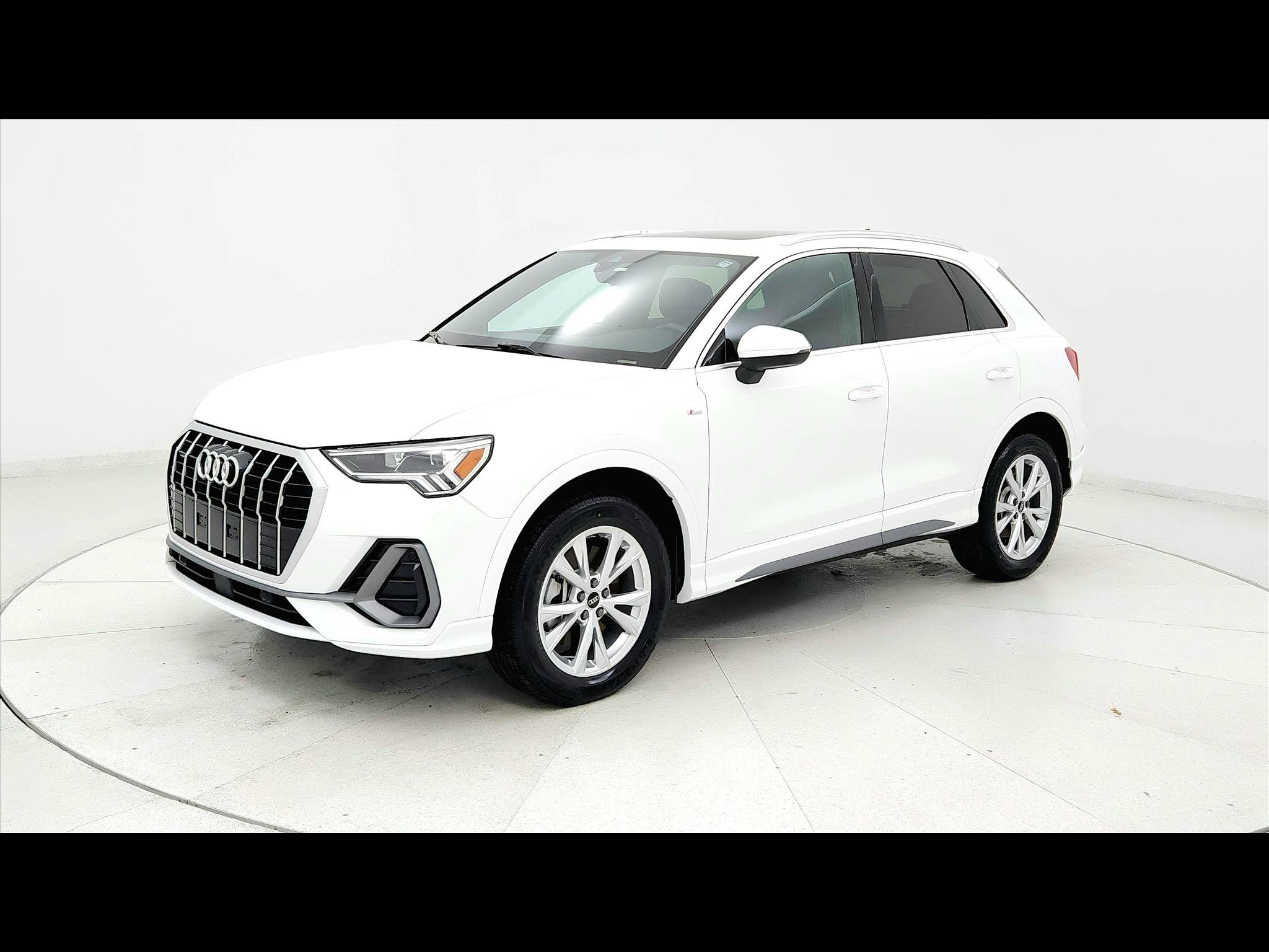 Used 2025 Audi Q3 2.0T Premium
